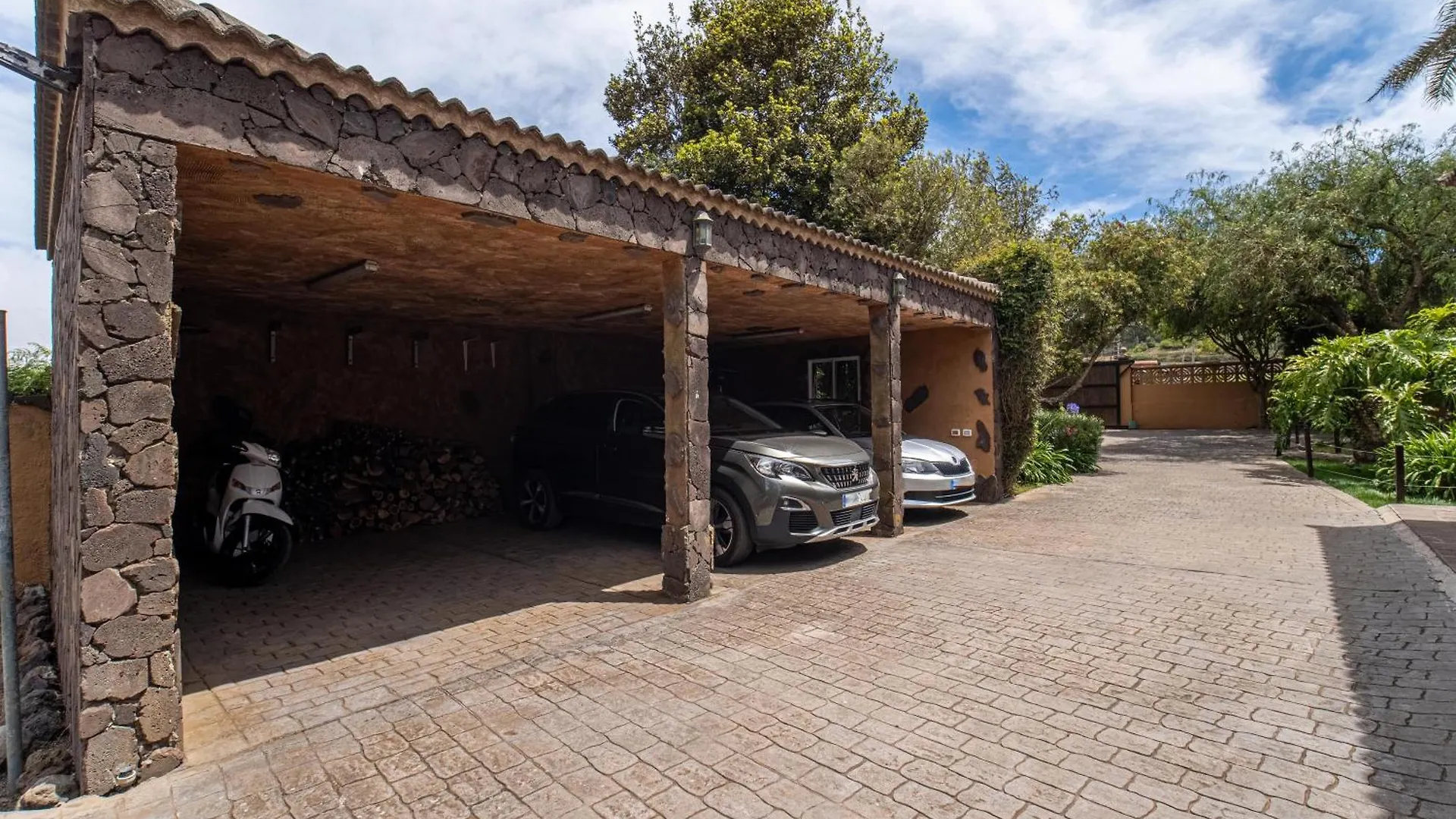 Villa Almacanarias.Rural La Esperanza  Spain